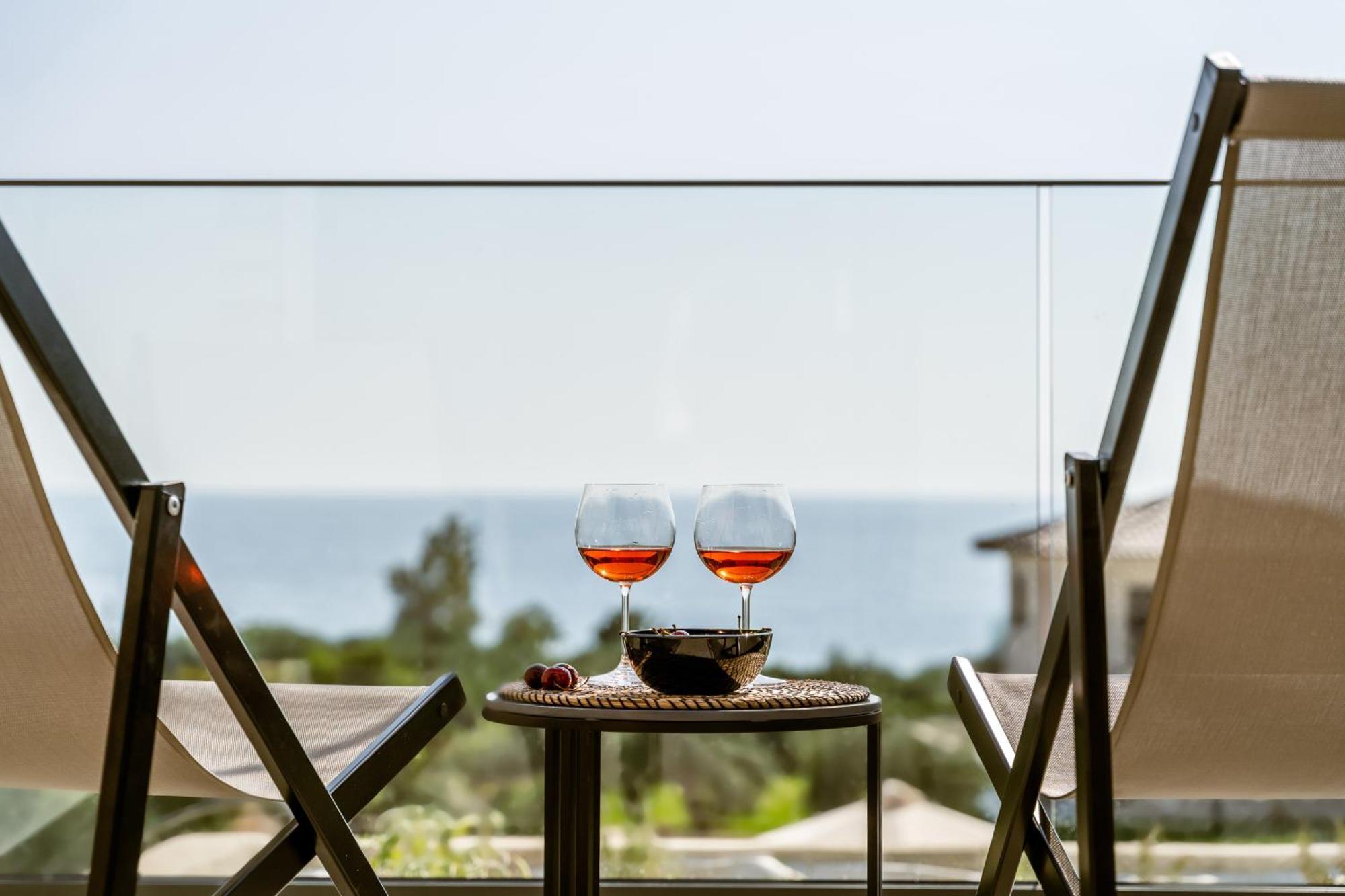 بيرديكا The View Hotel Sofas Coastal Retreat المظهر الخارجي الصورة